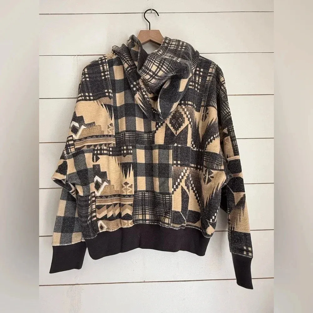Polo Ralph Lauren Women’s Southwestern Geometric Patchwork Aztec Hoodie - Image 12