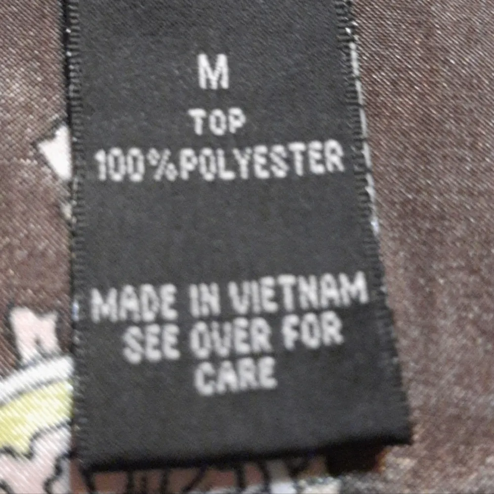 A Byer  Sleeveless Blouse Medium NWT - Image 4