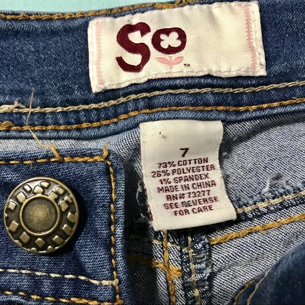 Juniors SO Dark Wash Jeans - Image 3