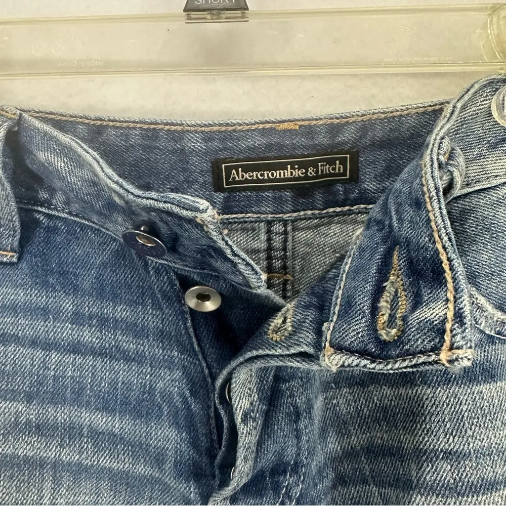 Abercrombie & Fitch Distressed Jean Shorts Womens 29 Blue - Image 3