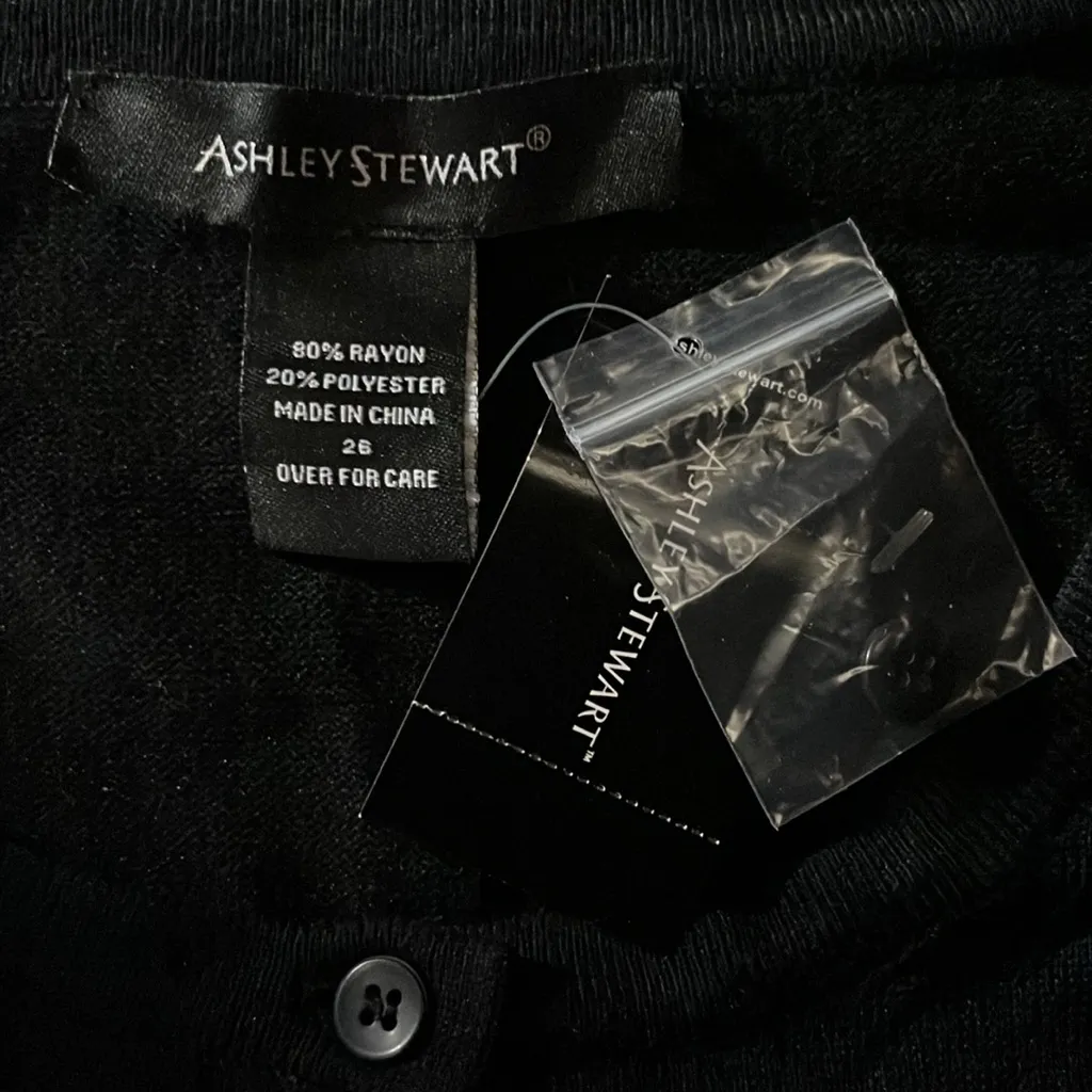 Ashley Stewart NWT Size 26 Classic Black Button Down Sweater Cardigan - Image 4