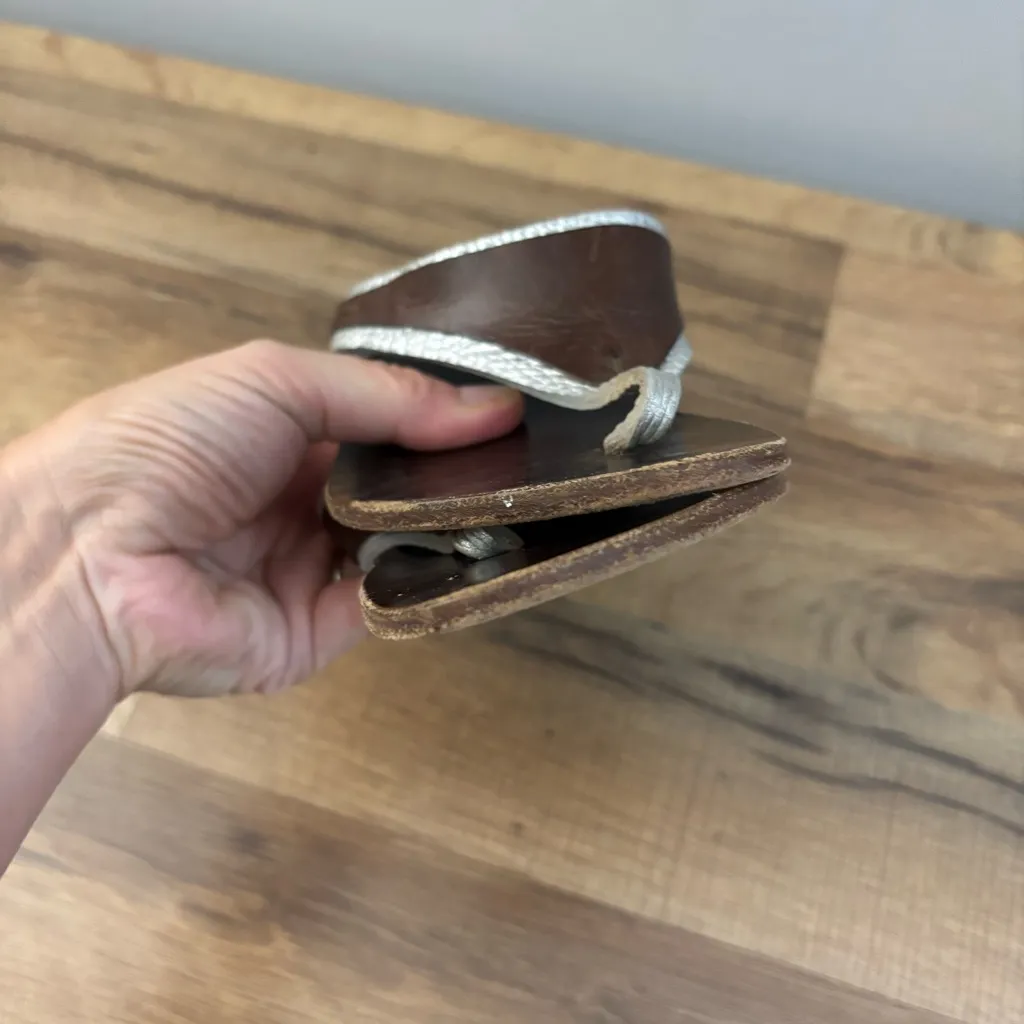 Heschung France Leather Thong Square Toe Block Heel Sandals Brown Size 6 - Image 2