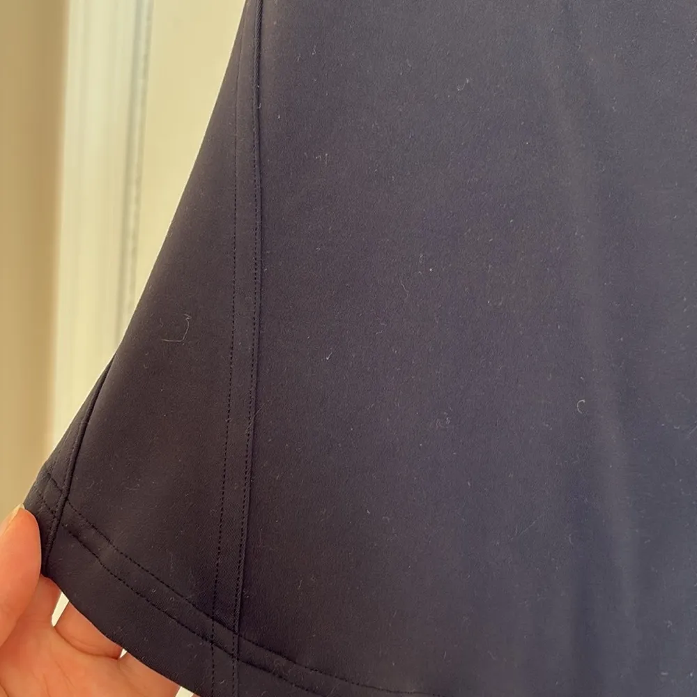 Lululemon 2022 In Still Tank Top Black Size 6 - Image 6