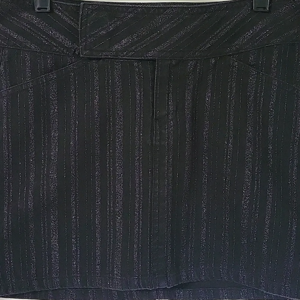Calvin Klein Jeans Mini Skirt Black/Metallic Size 5 - Image 8