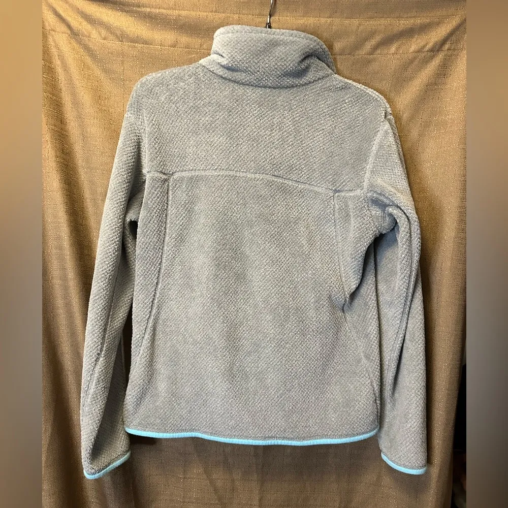 Patagonia Women's Re-Tool Snap-T Pullover Grey Size Medium - Image 5