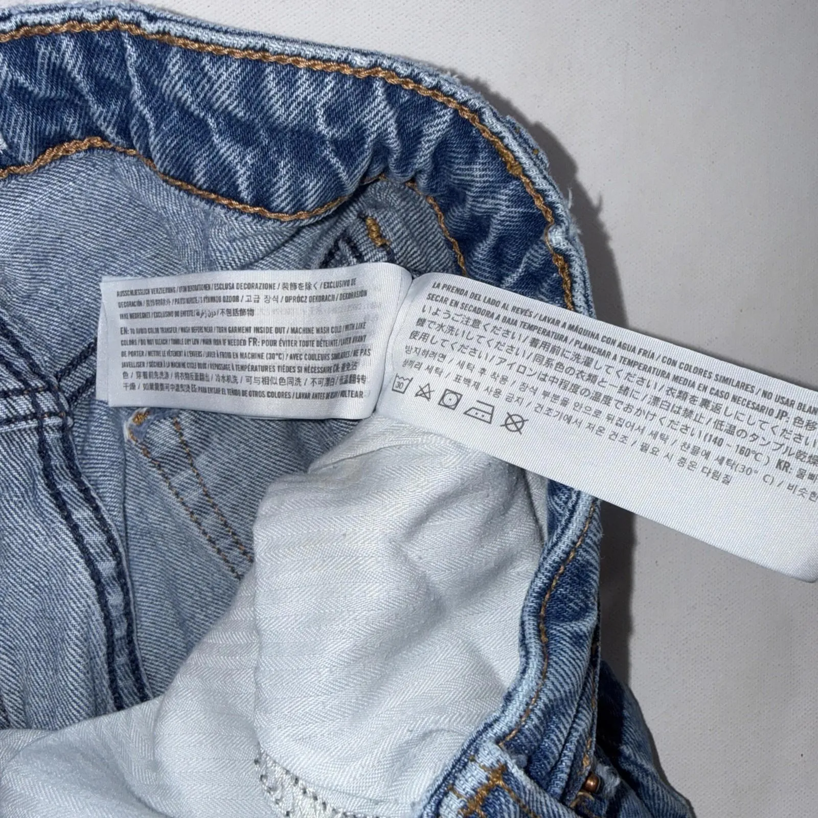 Abercrombie & Fitch Mom Jeans Womens 26 Blue Distressed Raw Hem High Rise Denim - Image 6