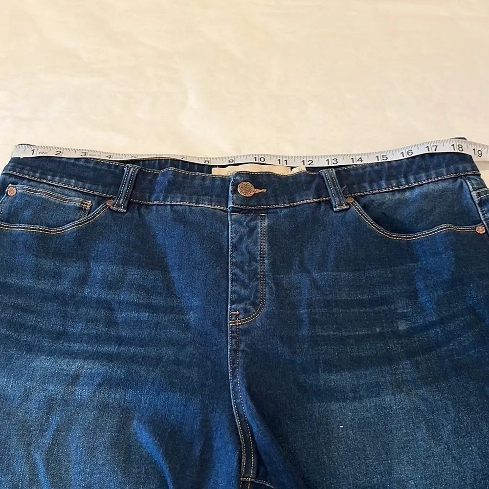 Soft Surroundings Shorts Size High Rise PXL - Image 3