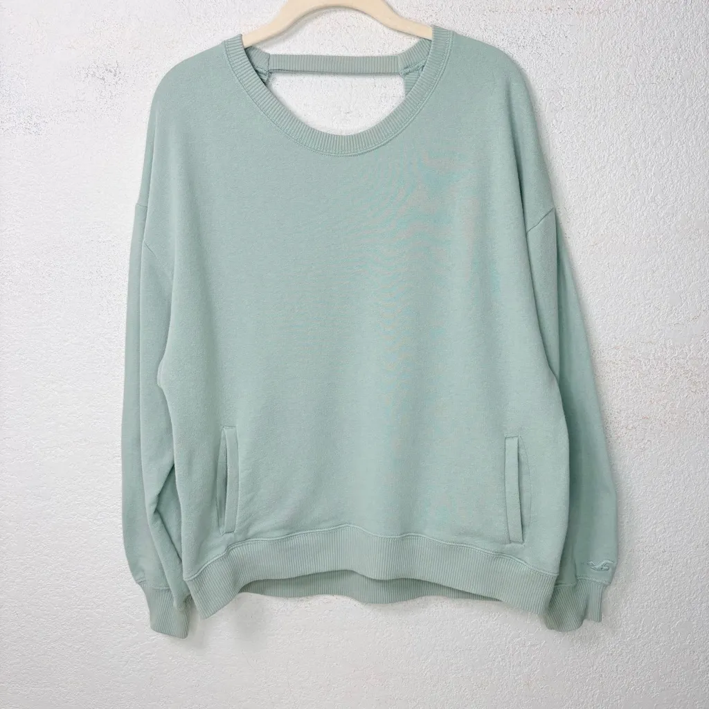 Hollister Oversized Fleece Sweatshirt Women’s S Sage Cut-Out Back Cozy 90s Y2K - Image 4