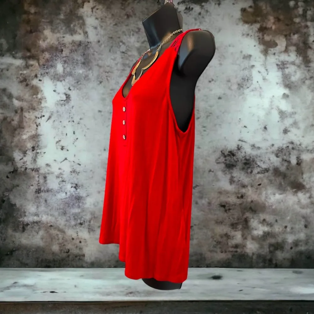 Maurices‎ Women's Small Red Tank Top Crochet Faux Button Chic Casual - Image 3