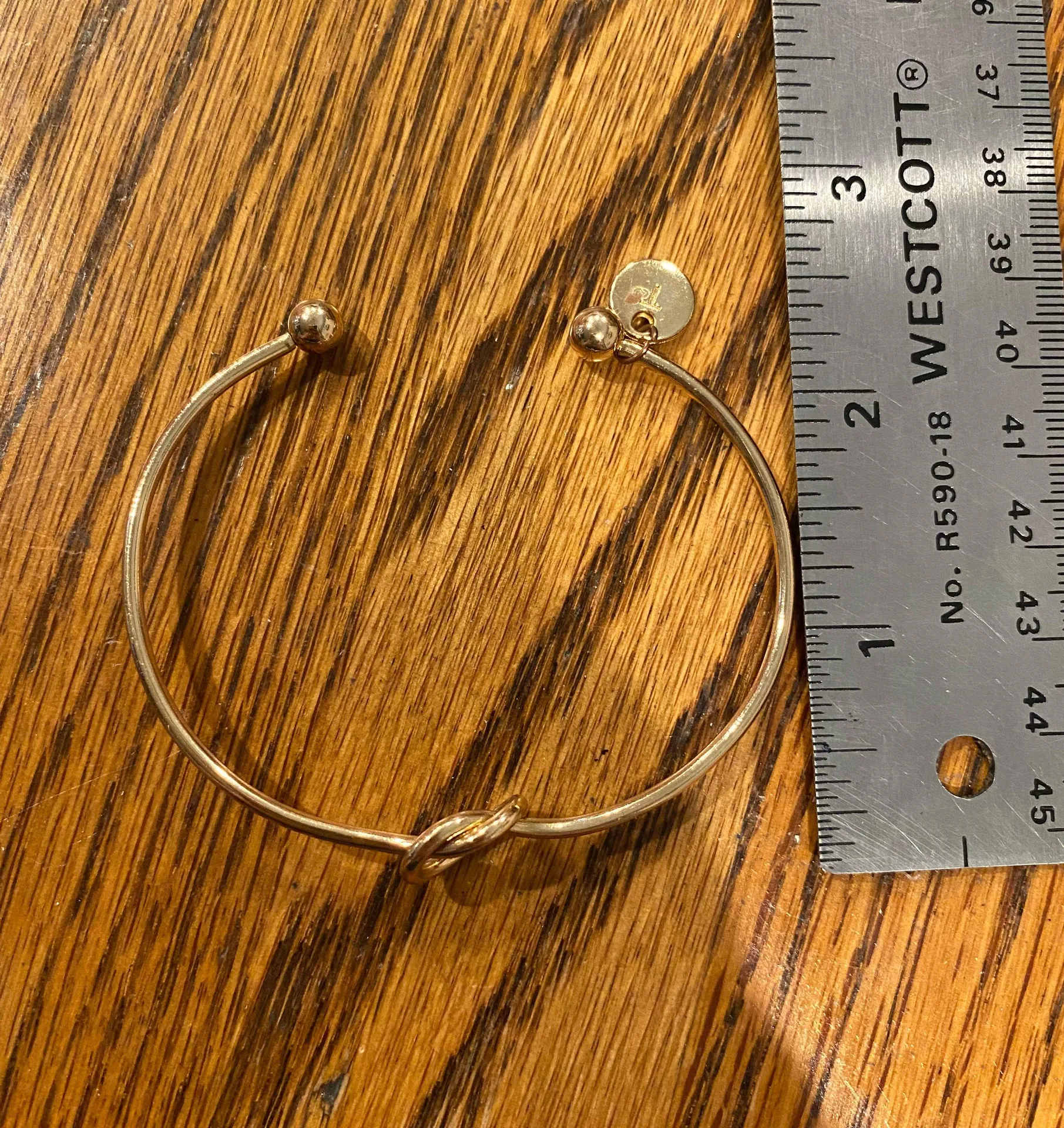 Knot T Charm Bangle Bracelet Gold - Image 5