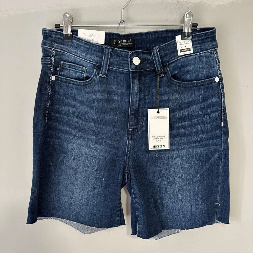 Judy Blue Daytona Mid Rise Mid Thigh Shorts NWT Large New - Image 6