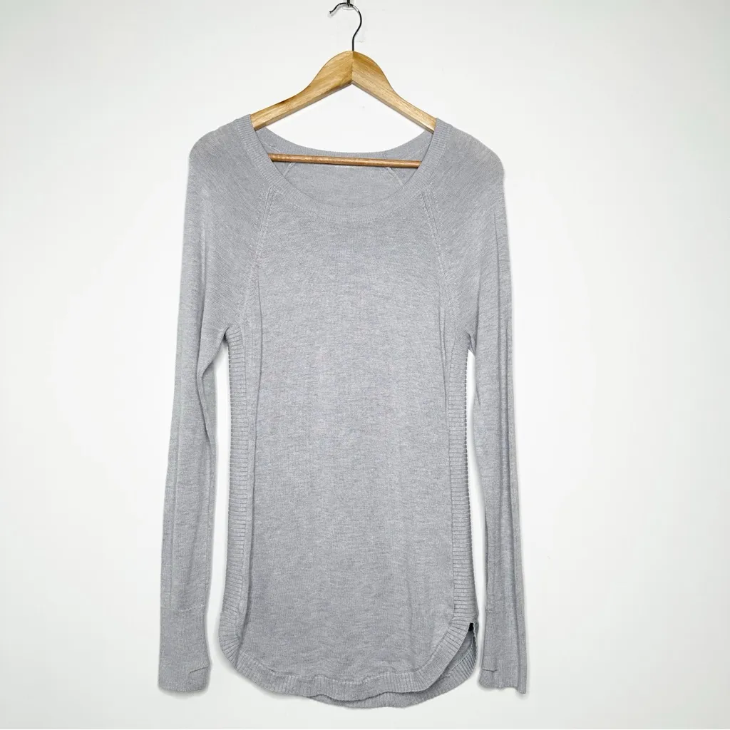 Lululemon Hello Aloe Pullover Sweater in Silverscreen Size 6 - Image 3