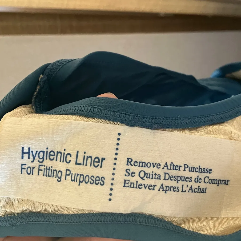 Mossimo swimsuit bottom 18w nwot - Image 3