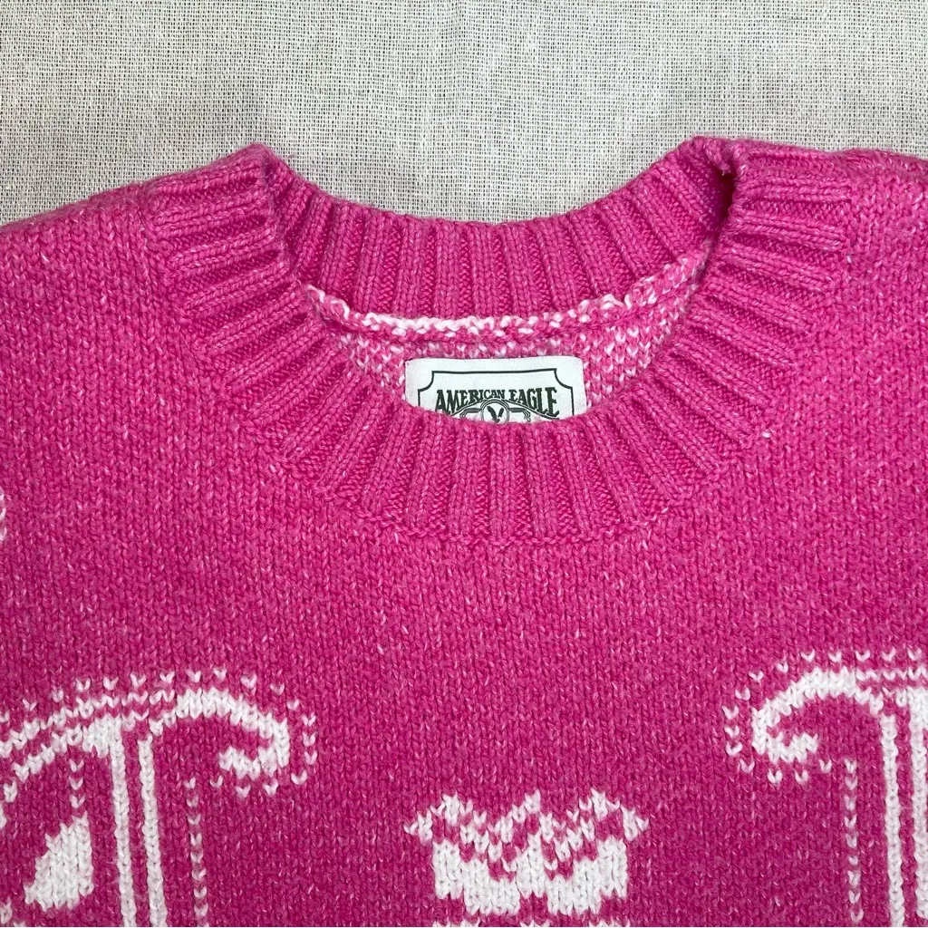 American Eagle | Pink Oversized Bandana Sweater | Medium - Image 8