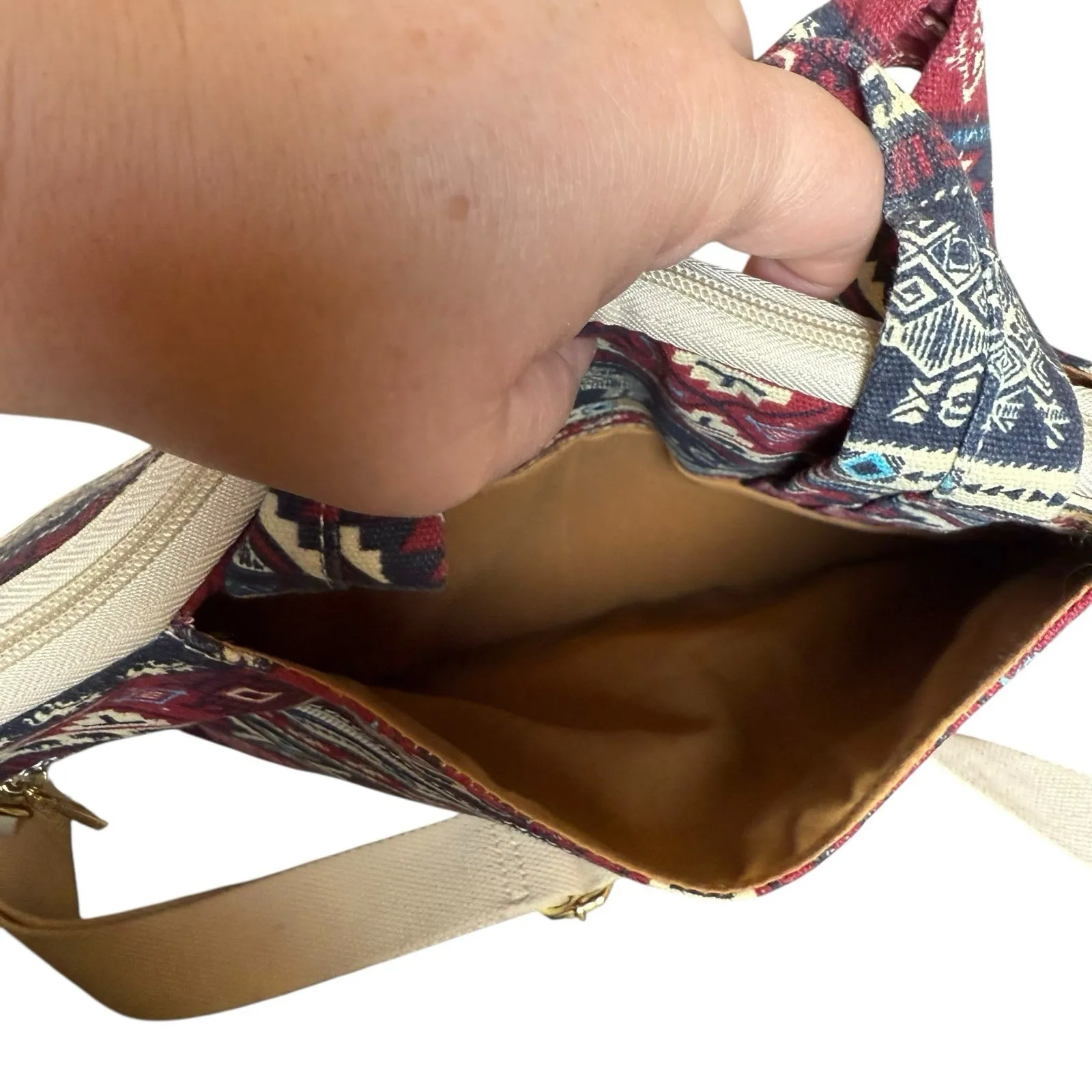 Dachee Laptop Shoulder Messenger Bag Red Elephant Pattern Canvas Waterproof 15" - Image 5