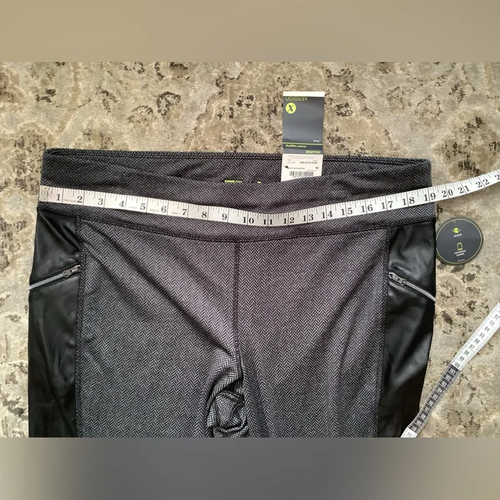 Women’s joggers/ leggings NWT - Image 4