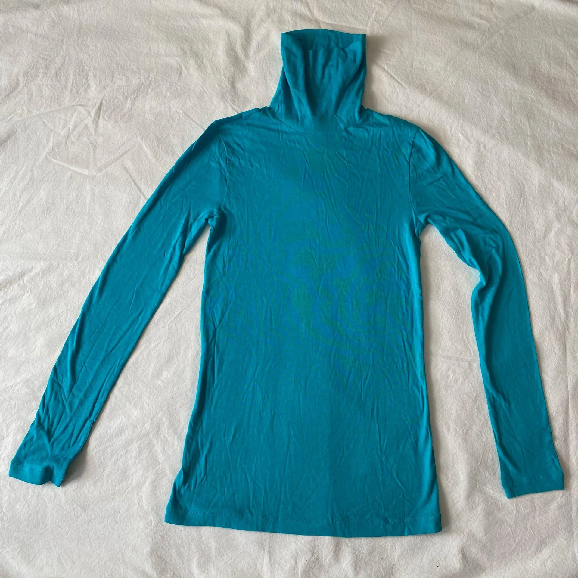 Tropical Blue Tissue Turtleneck - Image 2