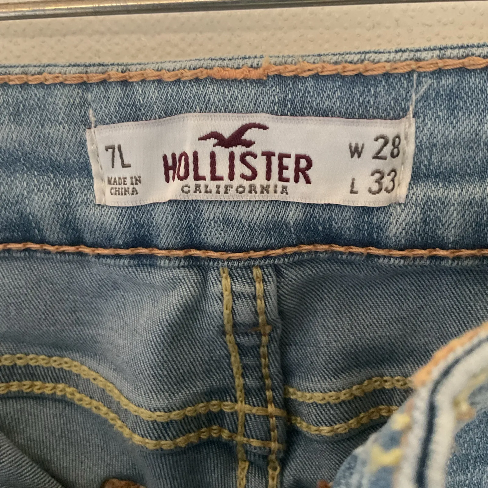 Hollister Women’s Super Skinny Jeans Size 28x33 Light Wash Stretch Denim NWT - Image 3