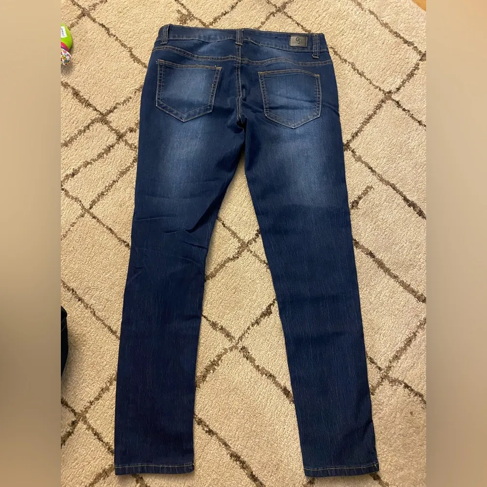 Ankle  distressed - Image 4