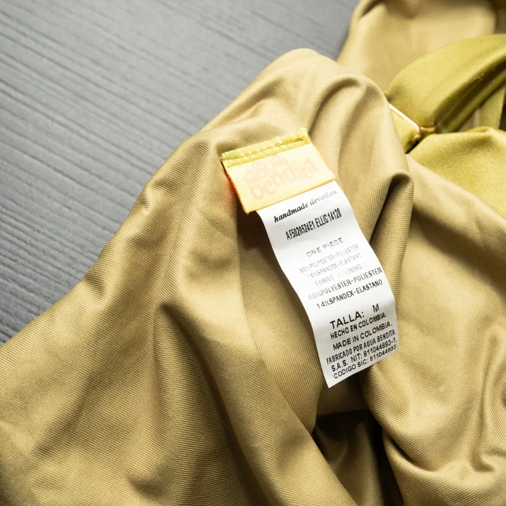 Agua Bendita. New! Ellis Twist Front Plunge One-Piece Swimsuit. - Image 6