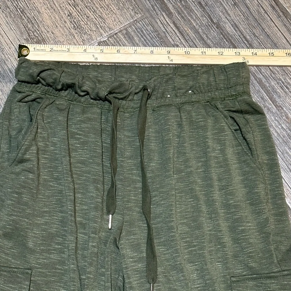 Express Women’s Mid Rise Cozy Marled Classic Cargo Pocket Jogger Pant Size XS - Image 9