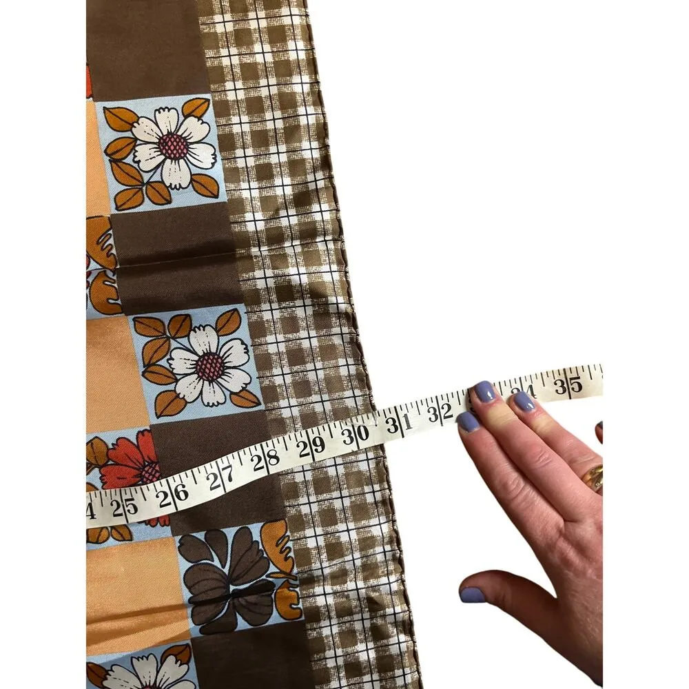 Emanuel Ungaro Square Silk Floral and plaid Scarf Made in Italy 30x30 inches Brown - Image 9