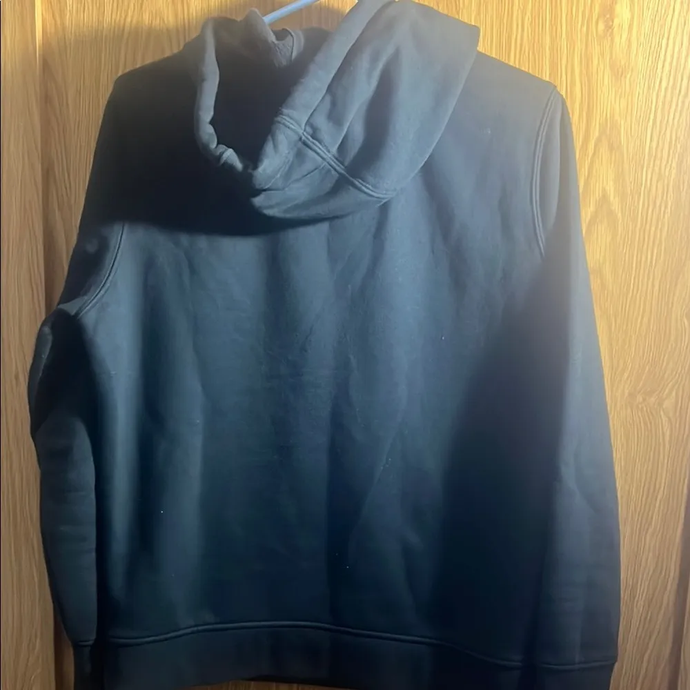 Carhartt Black Hoodie with Logo - Image 6