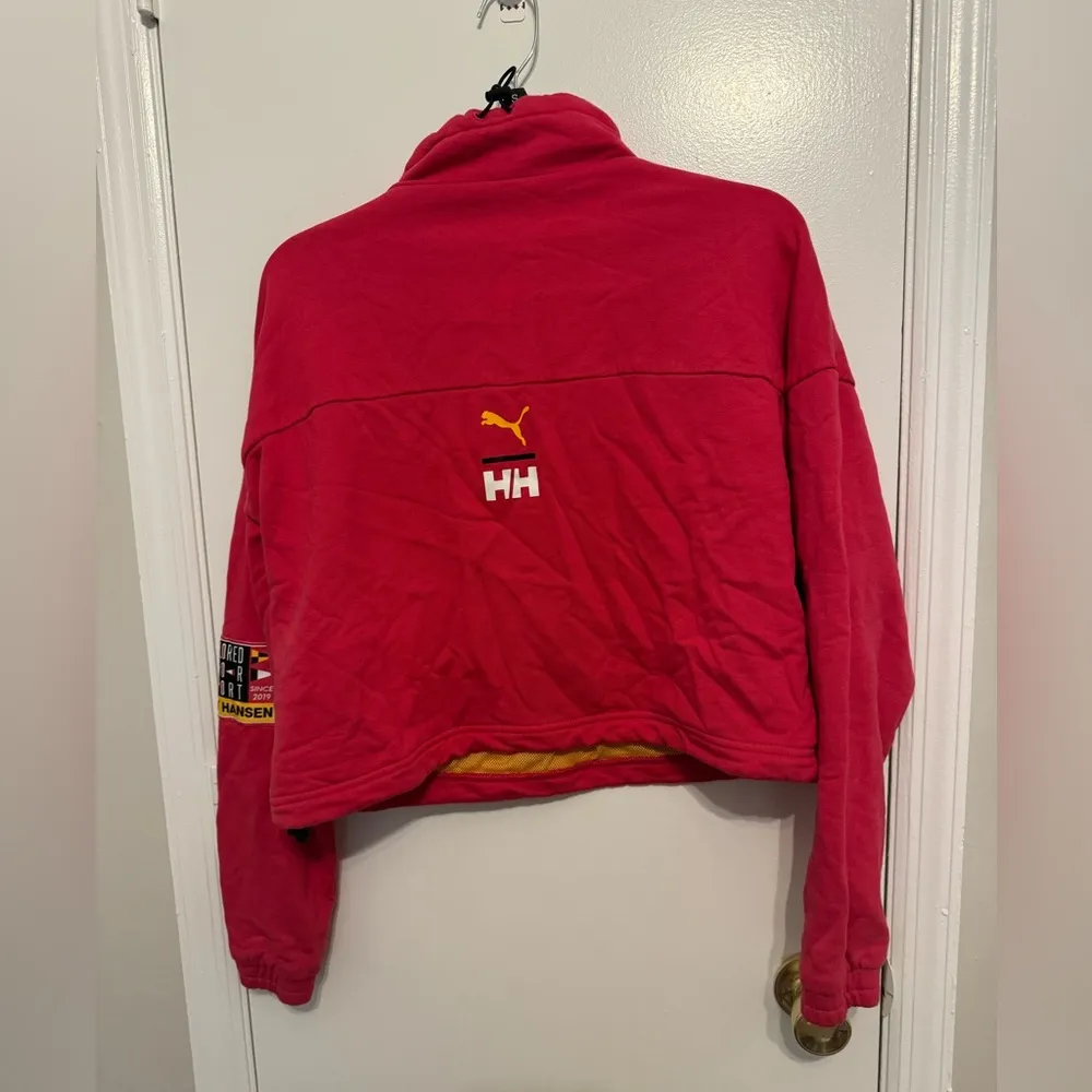 Puma  x HELLY HANSEN Women's Half Zip Sweatshirt and Leggings Set Side L - Image 4