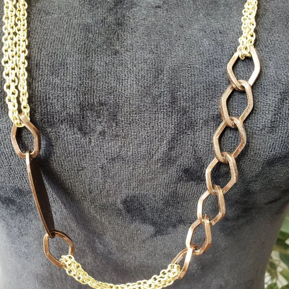 Women's Fashion Daisy Fuentes 2 Tone Chunky Chain Necklace with Toggle Clasp - Image 3