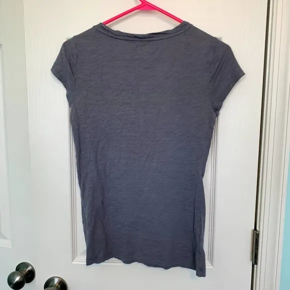 Loft Women's Size Extra Small Gray Embellished T-Shirt‎ - Image 4