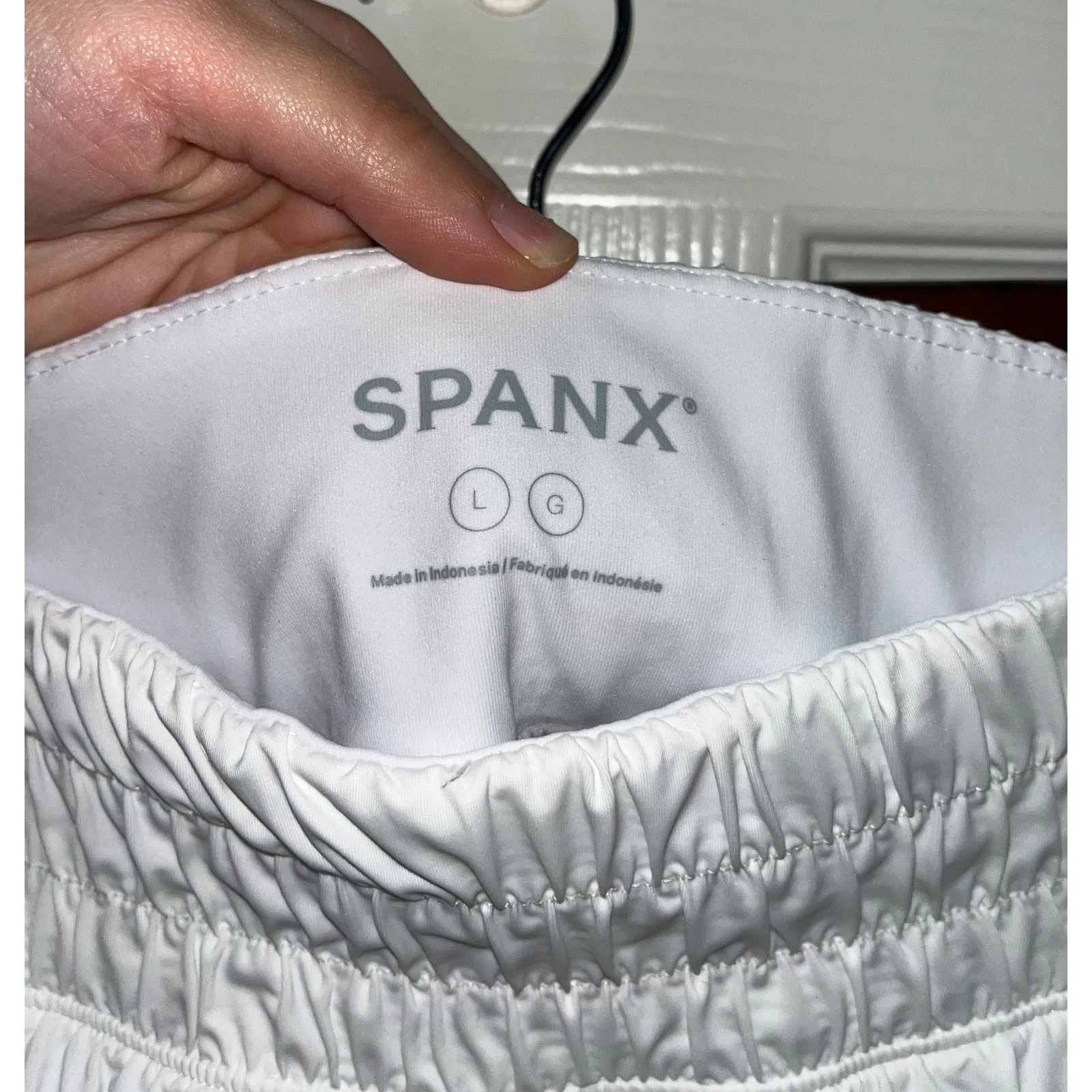 Spanx Shape Activate Skort Size Large White Tennis Golf Athletic Comfy Stretch - Image 5