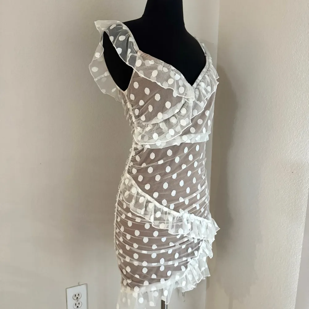 REVOLVE MAJORALLE Bandit Rushed Polka Dot
Ruffed Dress Size Medium - Image 4