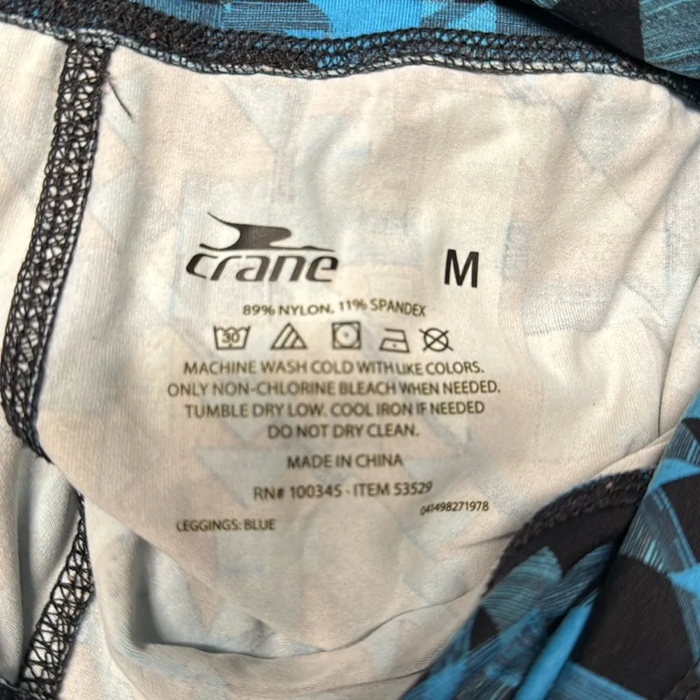 EUC Crane Blue & Black Abstract Cropped Leggings size medium - Image 4