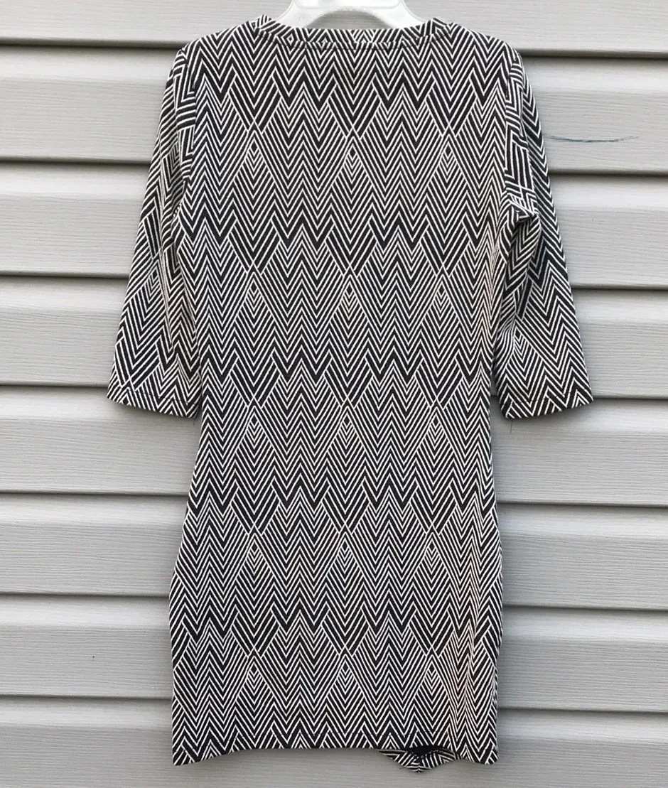 Zigzag Asymmetrical Hem Dress - Image 4