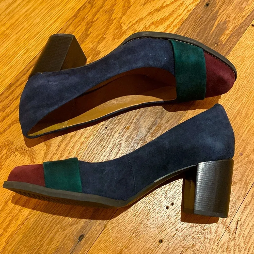 Clarks Women's Tarah Brae Colorblock
Suede Navy Plum Green Block Heels Size 6.5 - Image 5