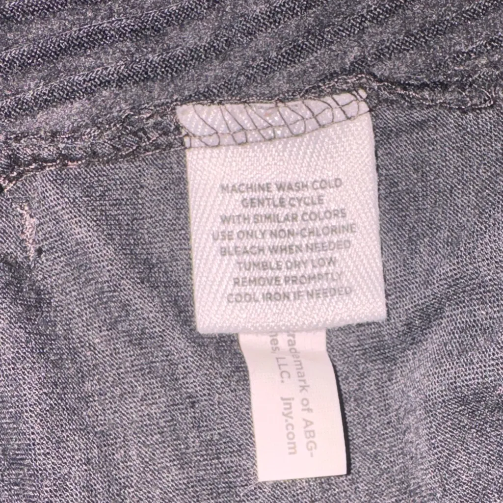 Jones New York Charcoal Crewneck Sweater - Image 4