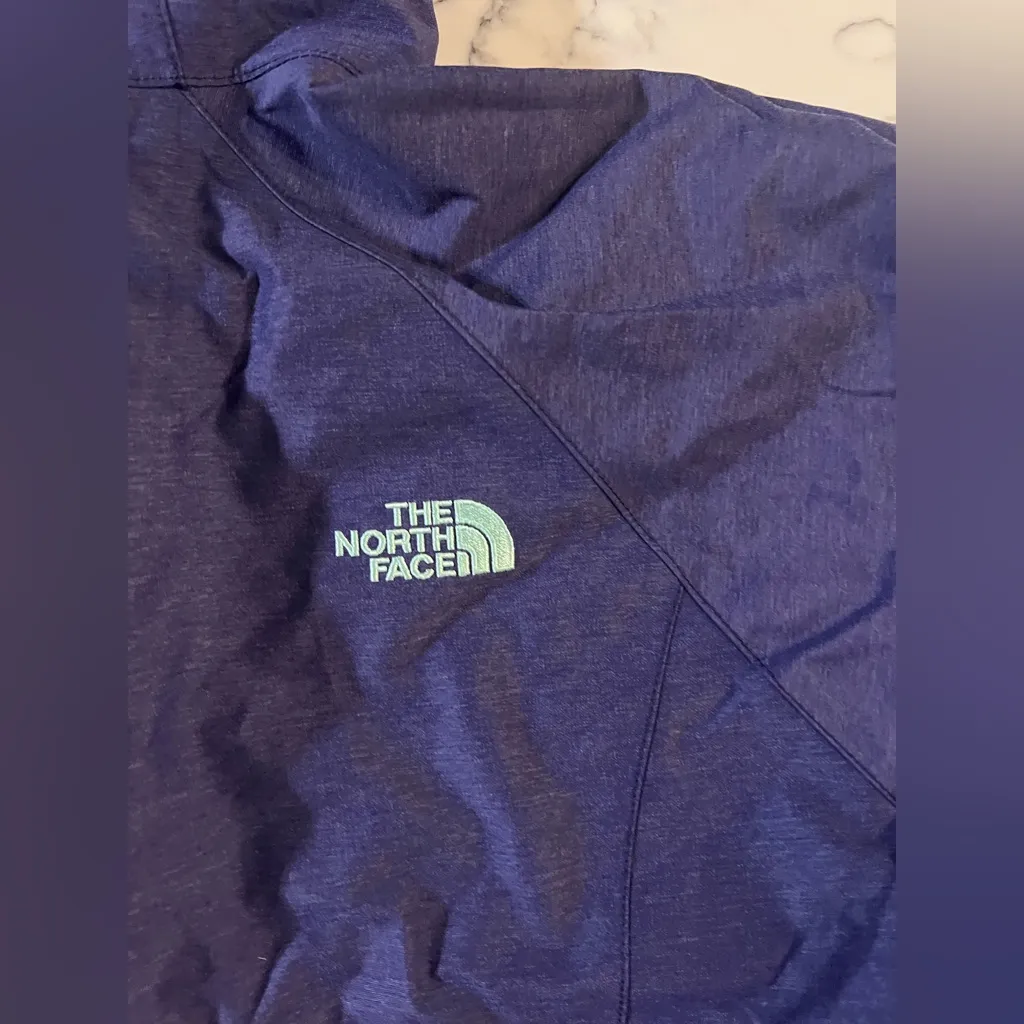 The North Face Hyvent 2.5L Rain Jacket Womens Medium Purple Waterproof Hooded - Image 5