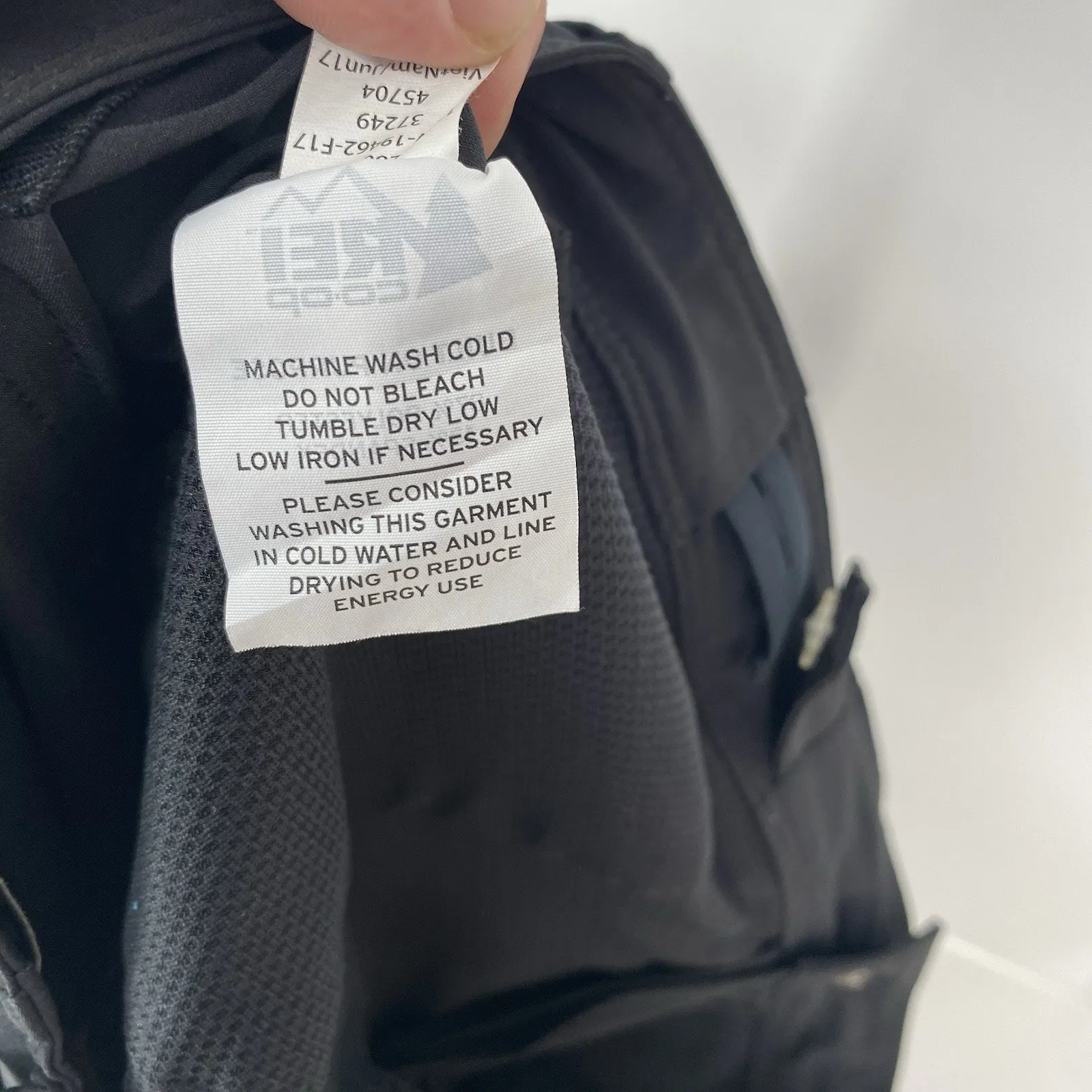 REI Co Op Kornati Roll up Tech Pants Women's Size 12 Petite Black - Image 6