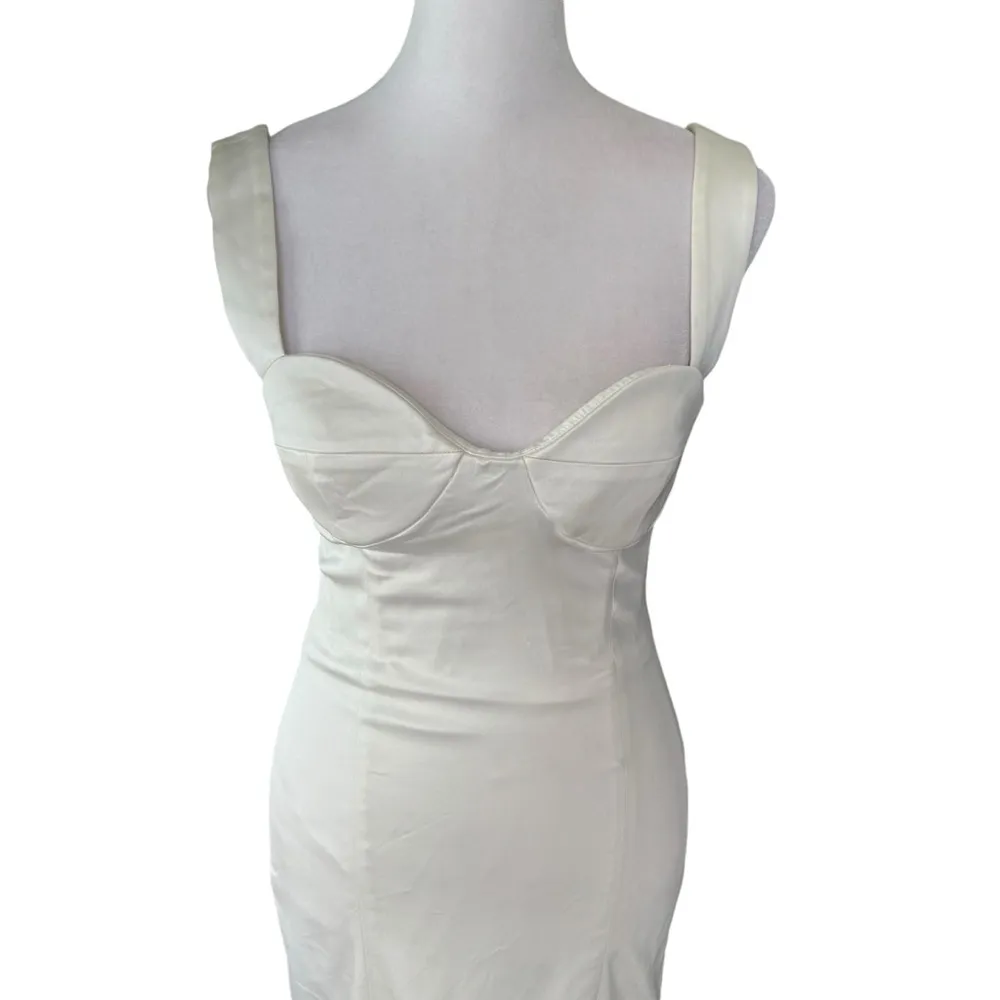 Sau Lee x Revolve - Image 5