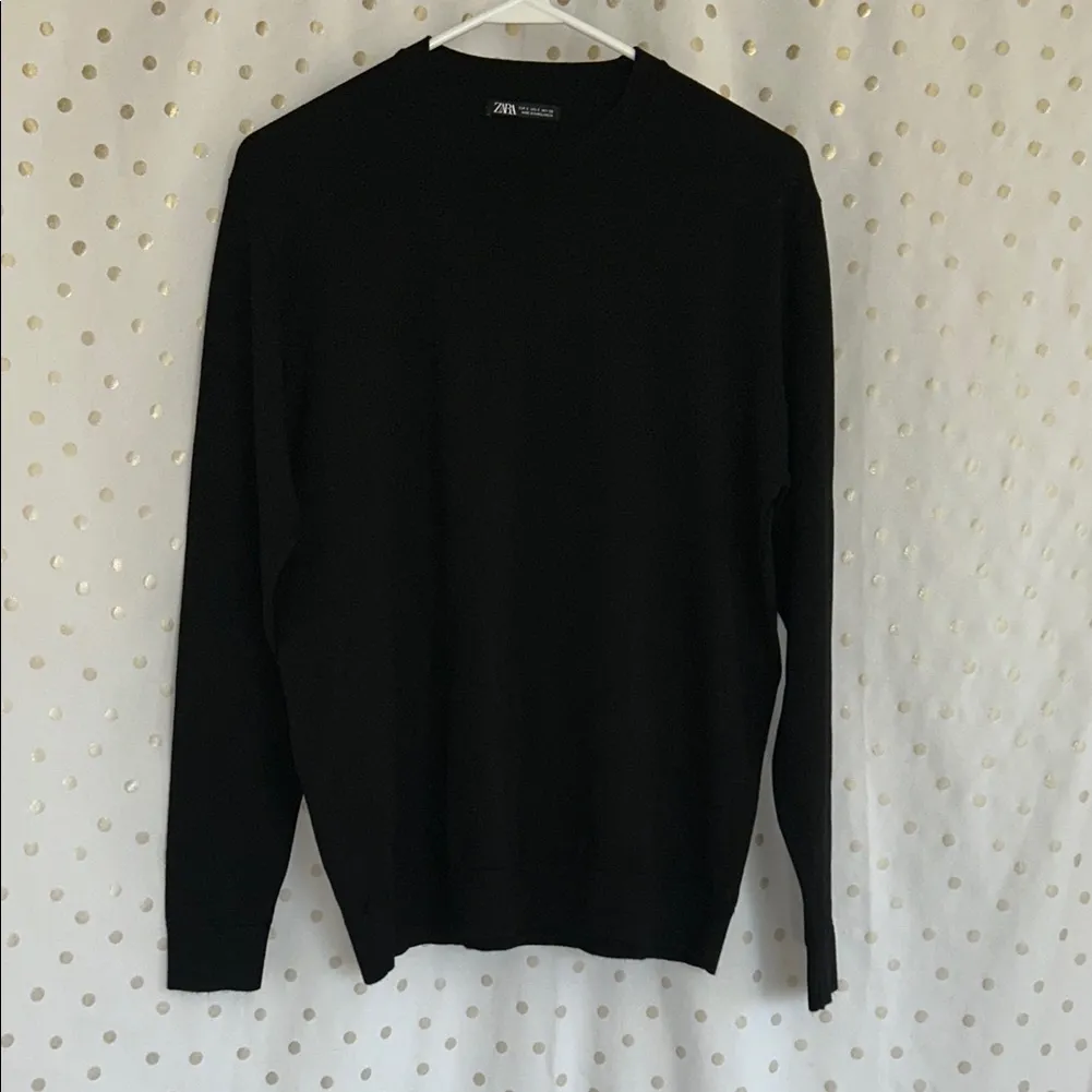 Zara Women's Black Crewneck Sweater - Image 3