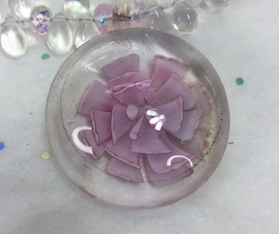 Artisan Hand blown Pendant clear glass pink flower crystal beaded necklace 18" - Image 2