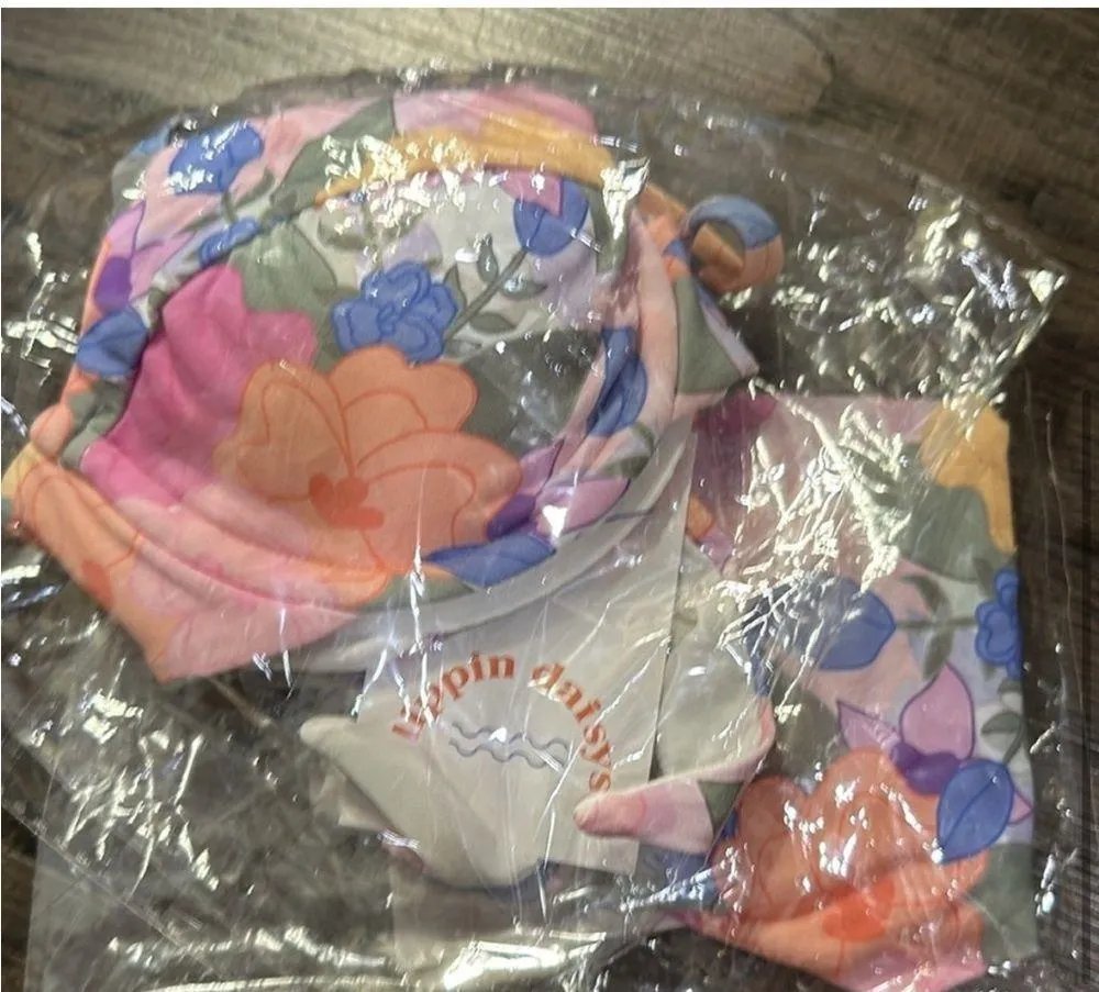 Dippin Daisy’s Seashore Bottom - Image 3