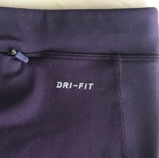 Nike Running Leggings Zip Up At The Bottom - Image 5