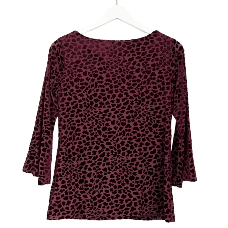 NWT  Boat Neck Bell Sleeve Animal Print Burnout Velvet Top Red Size XS - Image 2