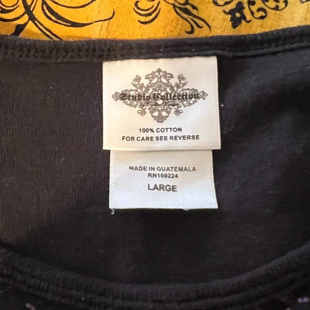 Studio Collection Y2K 3/4 Sleeve Halloween Womens Shirt H7
53025 Size L - Image 3