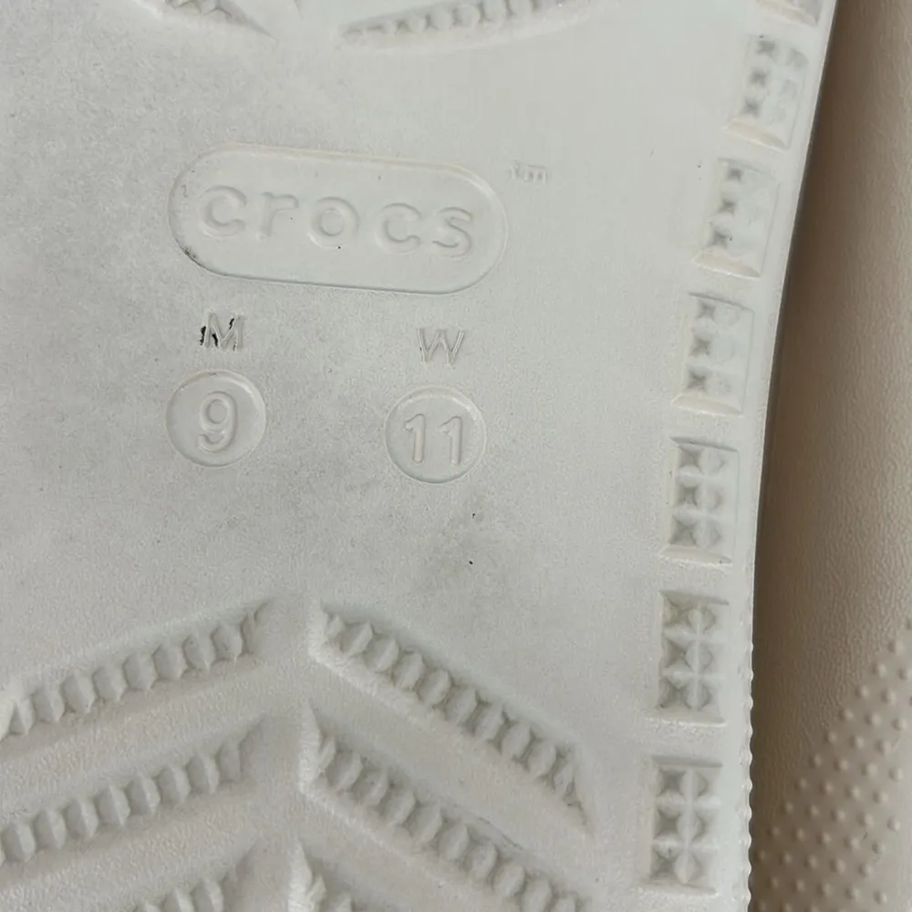 CROCS Thong Sandals Flip Flops Sz 11 Comfy Summer Waterproof‎ Casual Flexible - Image 6