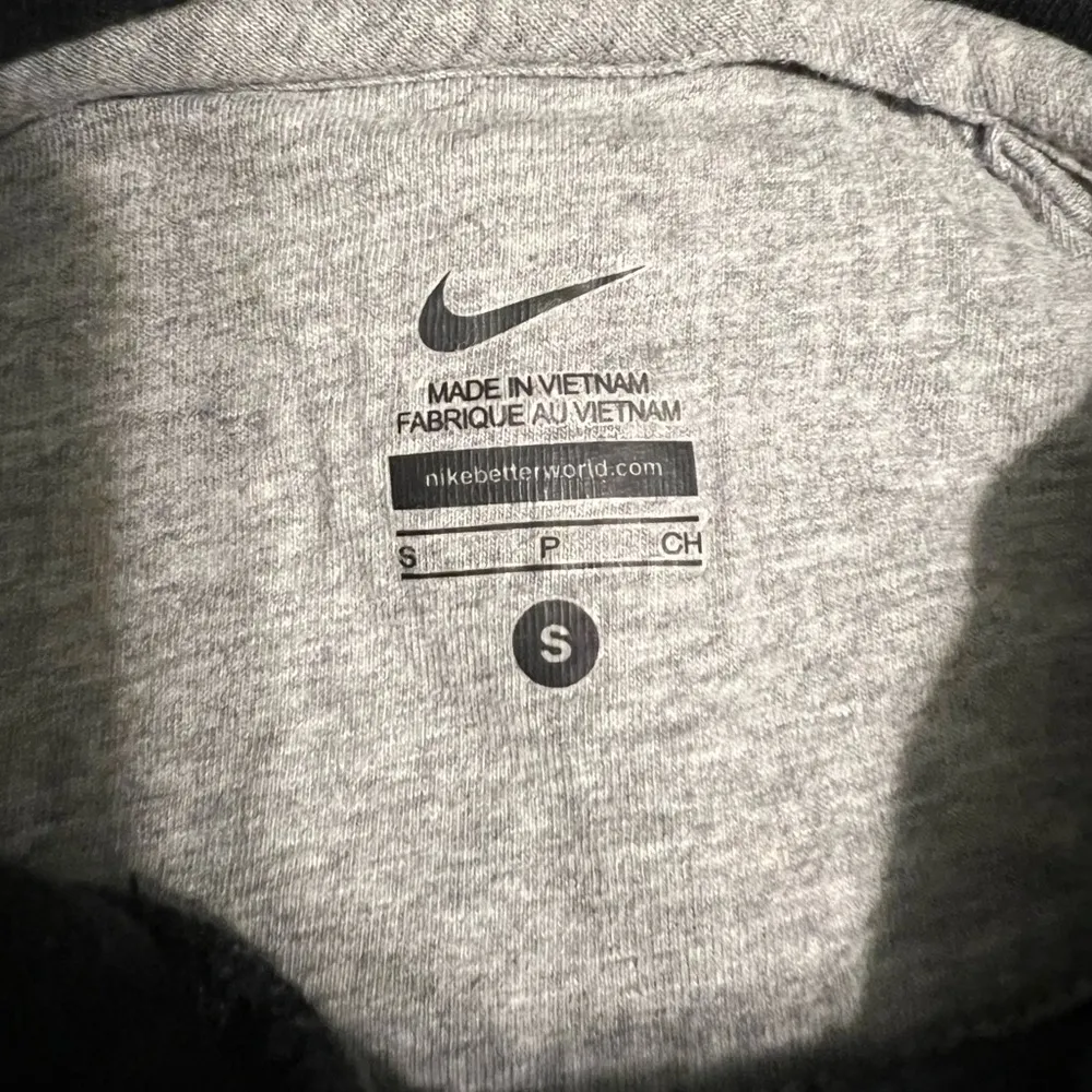 University of Iowa Sweatshirt - Image 3