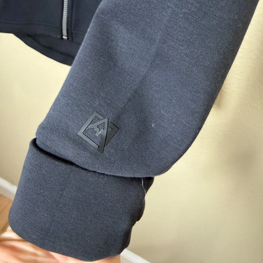 AVALANCHE Quilted Puffer Jacket Coat Zip Up Black Size Medium - Image 4