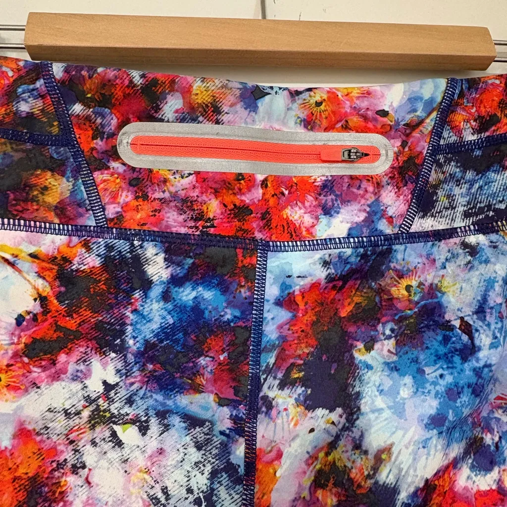 Athleta Cropped Leggings Hypersonic Sonar Floral Watercolor Athletic Workout - Image 6