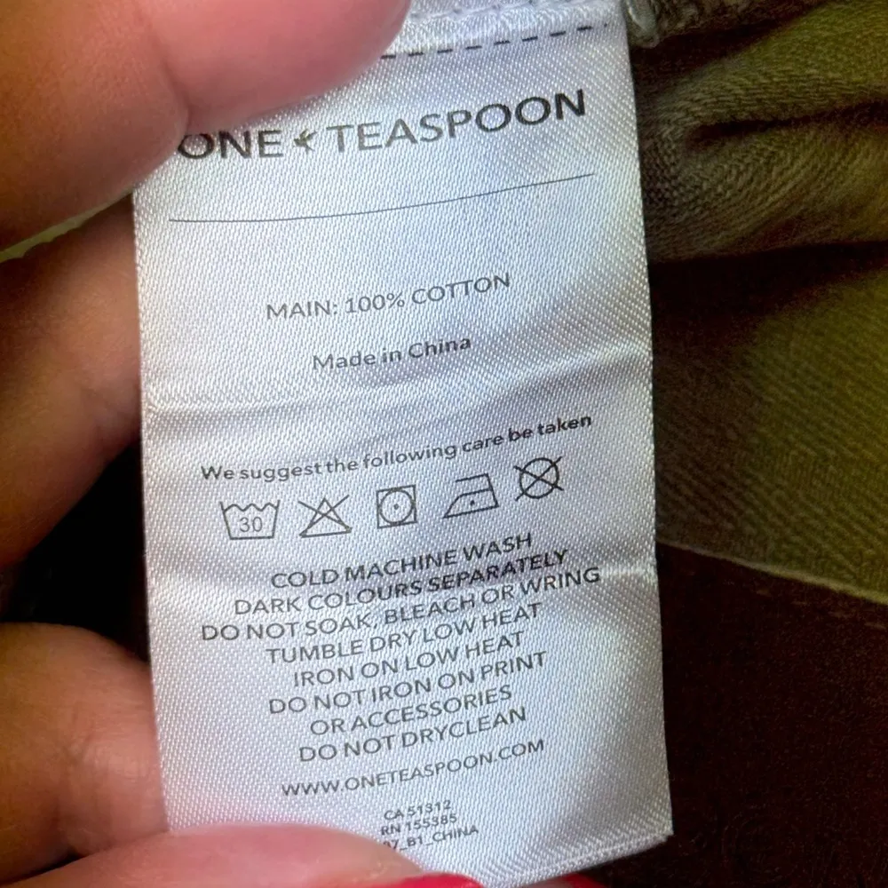 One Teaspoon Outlaws MidWaist MidLength Boyfriend Denim Shorts Khaki Size 30 NWT - Image 9